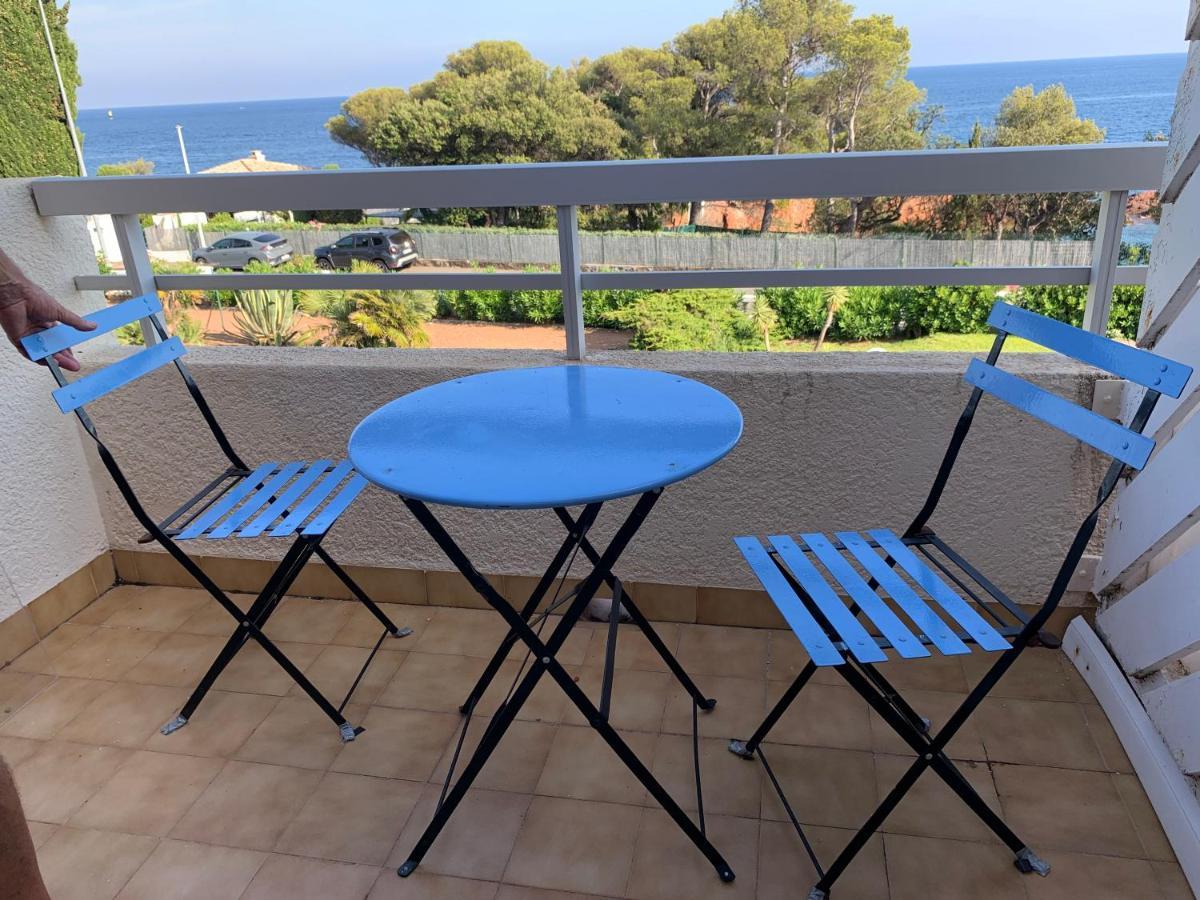 Appartement Vue Mer Domaine Arbore Saint-Raphaël Buitenkant foto